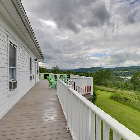 Lawrenceville Apartment With Deck Near Gaming Lands! Exterior foto
