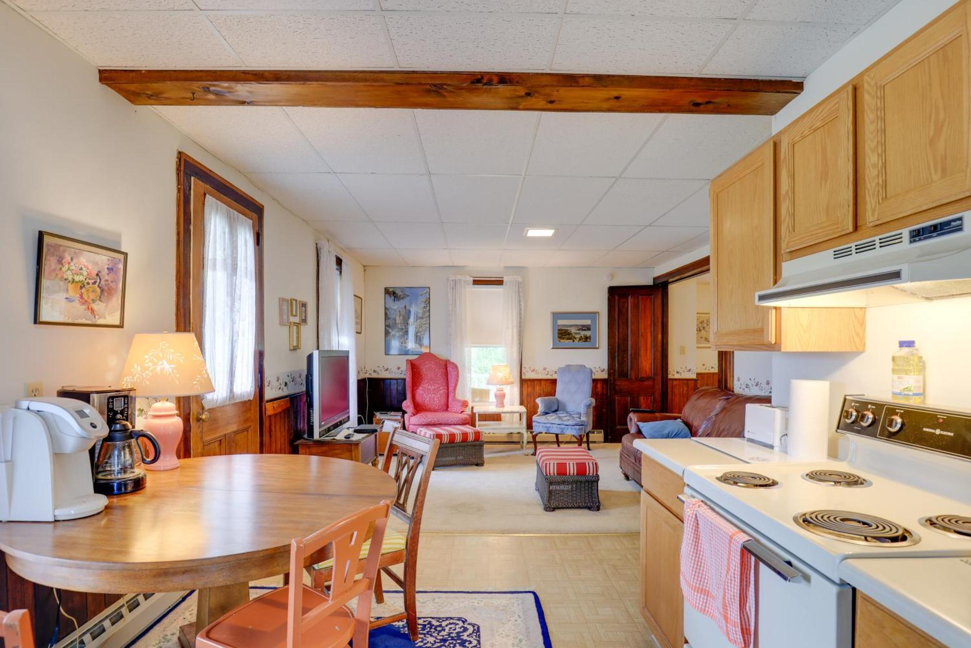 Lawrenceville Apartment With Deck Near Gaming Lands! Exterior foto